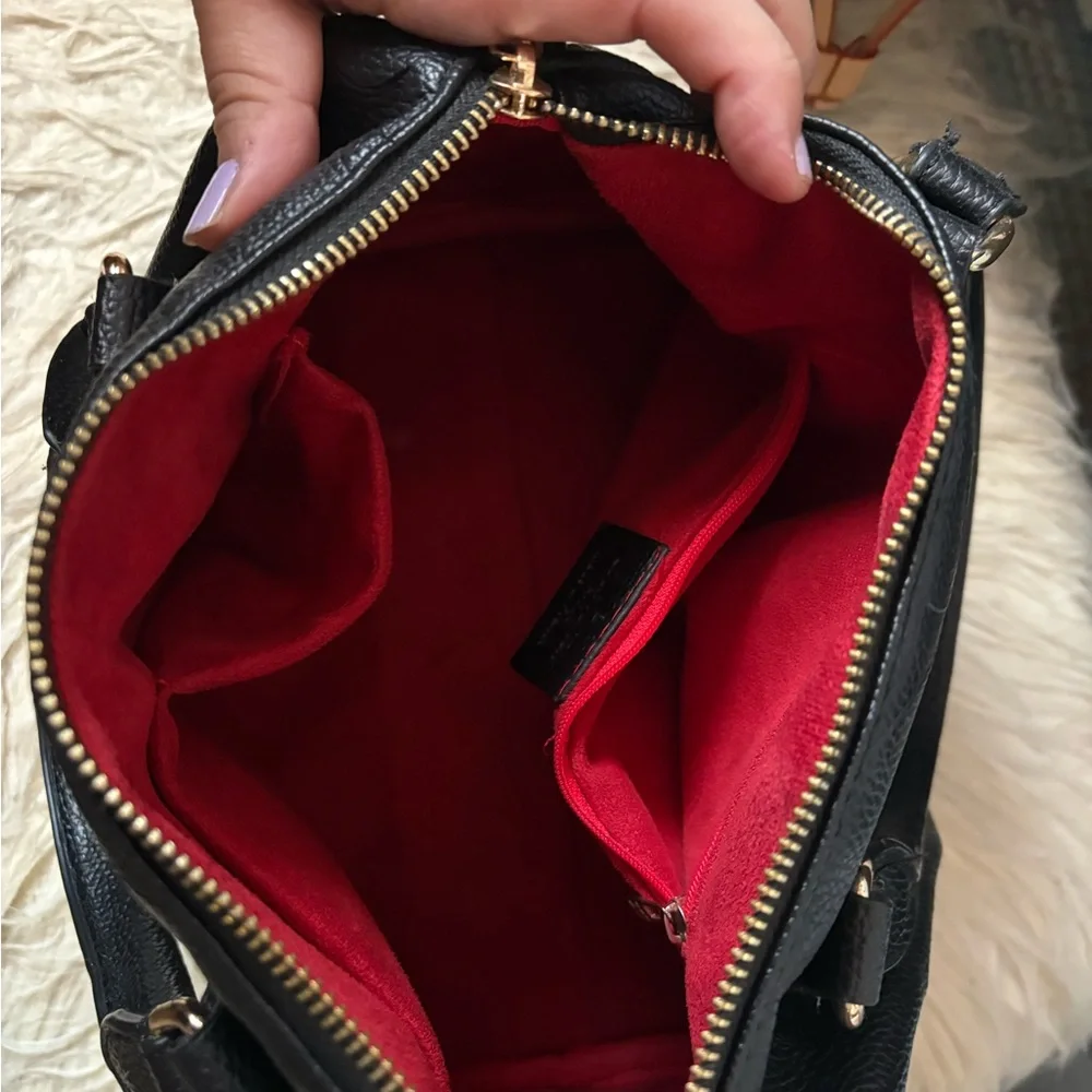 Black Leather Handbag - Picture 4 of 5